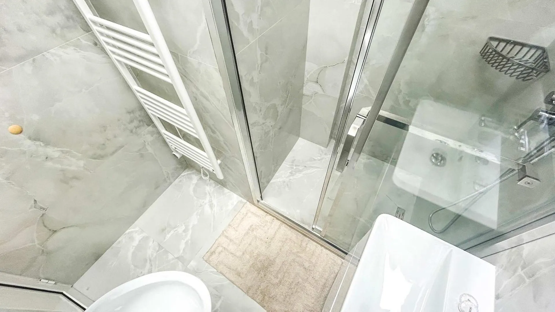 Cinco Apartment 1398 Dıraç