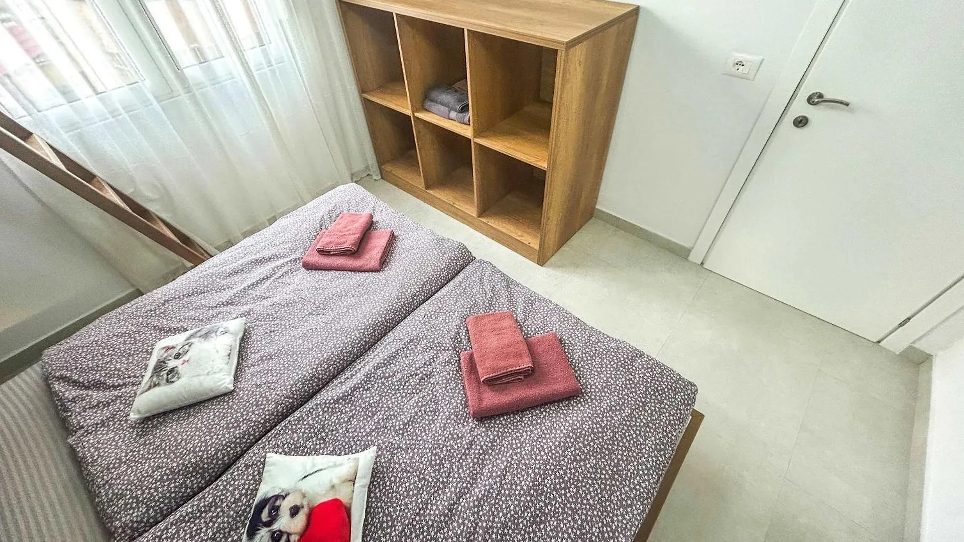 Cinco Apartment 1398 Dıraç