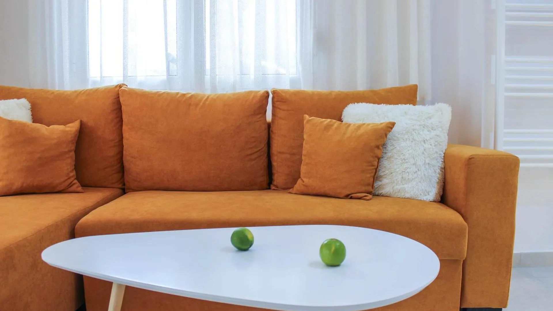 Cinco Apartment 1398 Dıraç